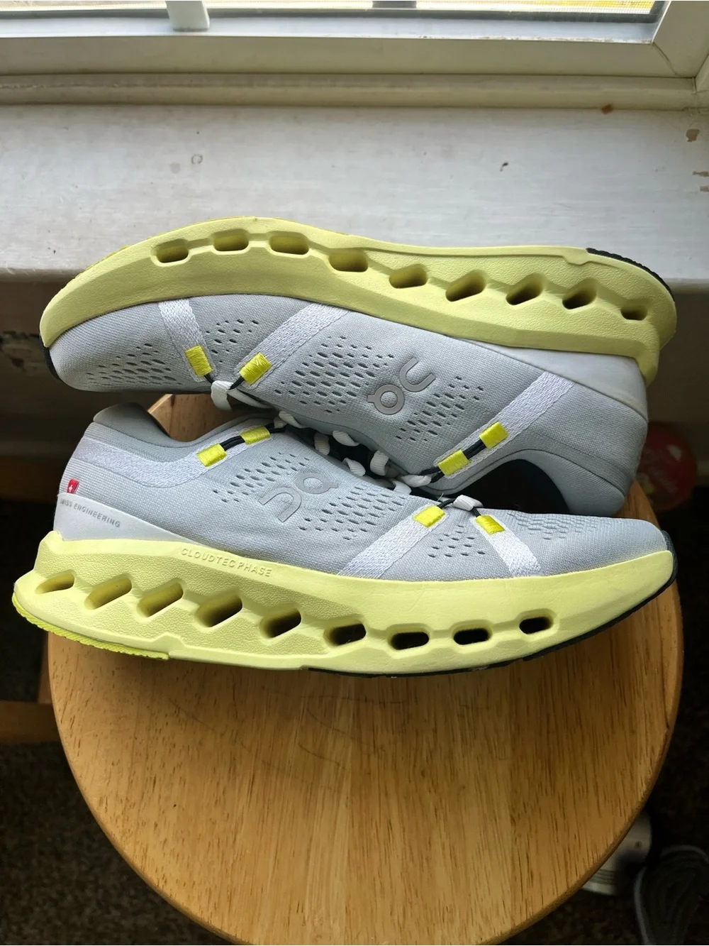 On Running Cloudsurfer 2 Women Running Shoes in Light Gray/Blue and Lime